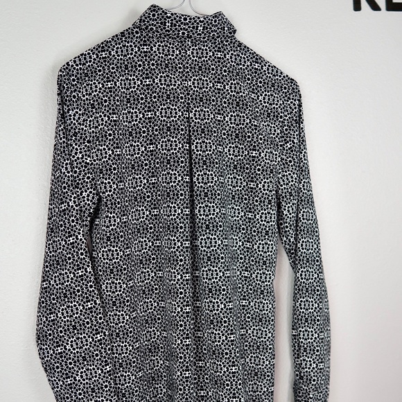 Van Heusen button down top blouse XS - Picture 8 of 8